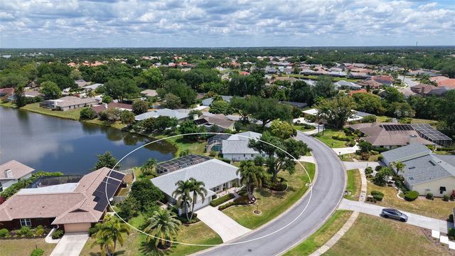 6921 COUNTRY LAKES CIRCLE, Sarasota, FL 34243