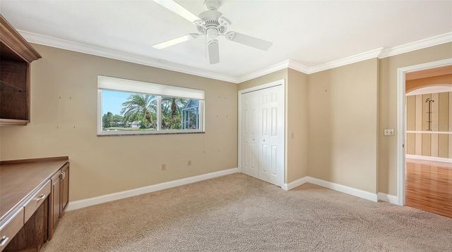 6921 COUNTRY LAKES CIRCLE, Sarasota, FL 34243