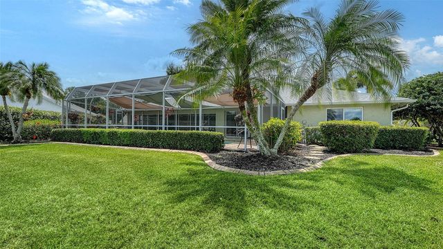 6921 COUNTRY LAKES CIRCLE, Sarasota, FL 34243