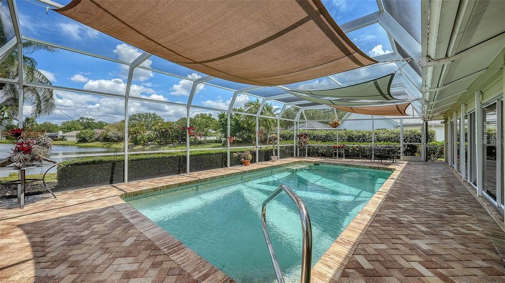 Image 47 of property listing at 6921 COUNTRY LAKES CIRCLE, Sarasota, FL 34243