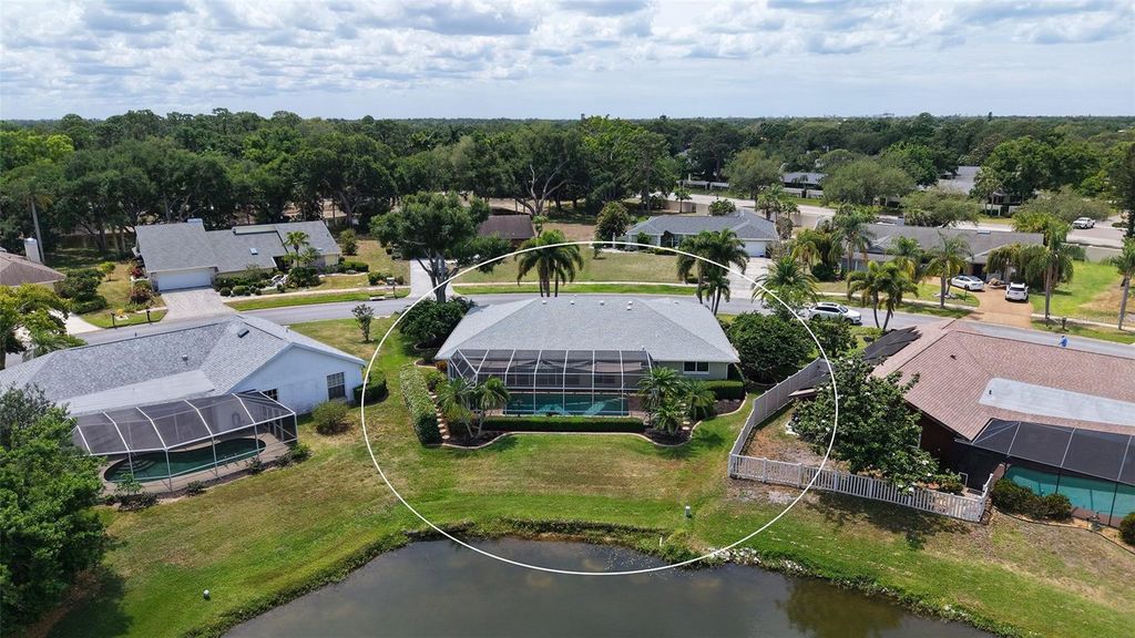 Image 62 of property listing at 6921 COUNTRY LAKES CIRCLE, Sarasota, FL 34243