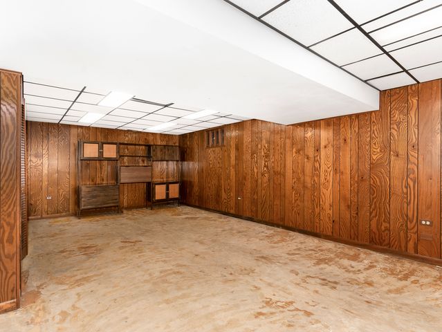 7601 Sycamore Drive, Orland Park, IL 60462