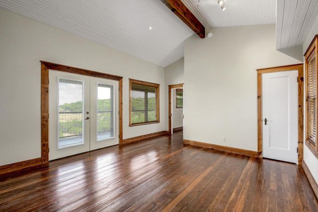 21300 Crestmont B, Spicewood, TX 78669