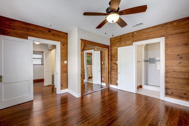 21300 Crestmont B, Spicewood, TX 78669