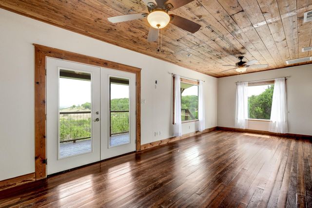 21300 Crestmont B, Spicewood, TX 78669