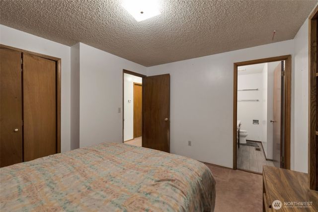 6201 47th Avenue S, Seattle, WA 98118