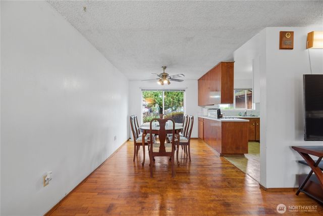 6201 47th Avenue S, Seattle, WA 98118