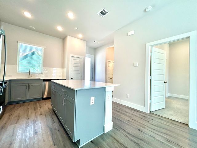 2501 Ascension Boulevard 600, Arlington, TX 76006