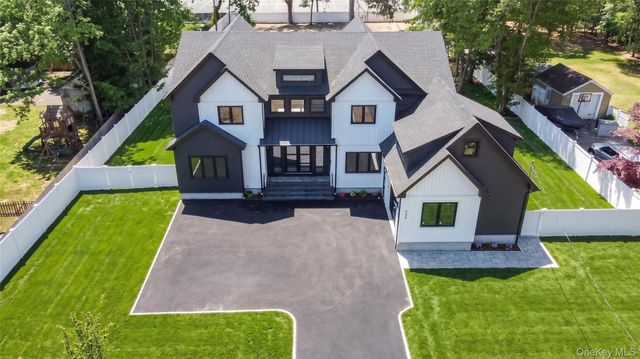 364 Old Farmingdale Road, West Babylon, NY 11704