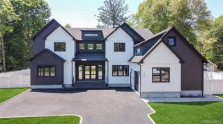 364 Old Farmingdale Road, West Babylon, NY 11704