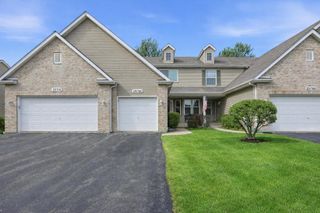 25708 S Bridle Path, Channahon, IL 60410
