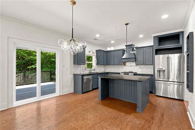 203 Shaw Drive, Acworth, GA 30102