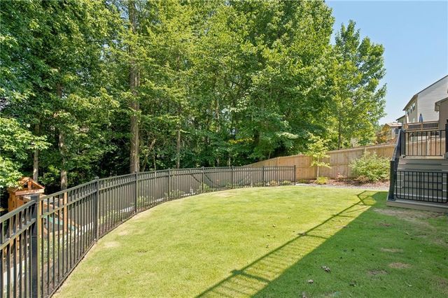 203 Shaw Drive, Acworth, GA 30102