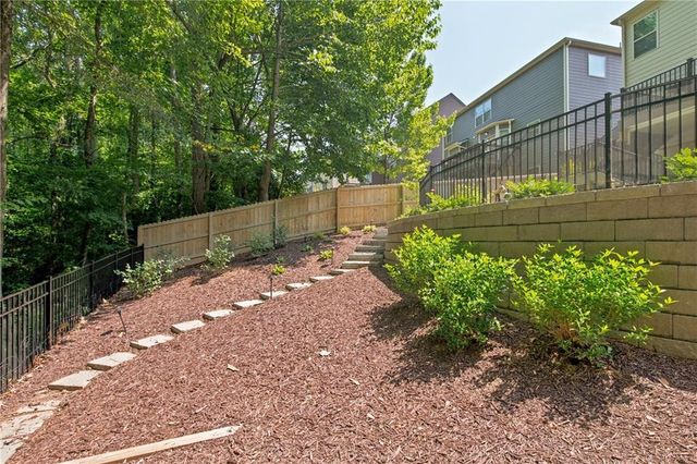 203 Shaw Drive, Acworth, GA 30102