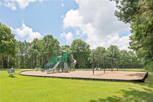 203 Shaw Drive, Acworth, GA 30102