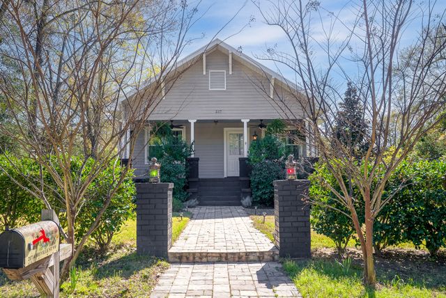 217 Abbeville Avenue NW, Aiken, SC 29801