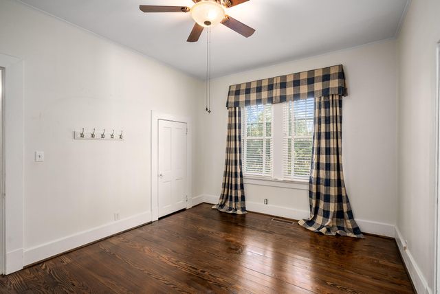 217 Abbeville Avenue NW, Aiken, SC 29801