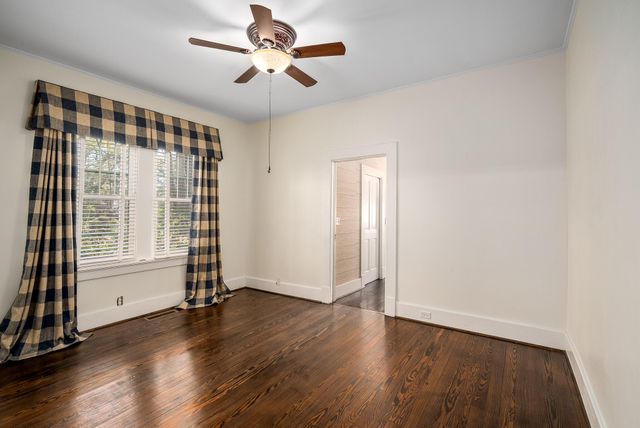 217 Abbeville Avenue NW, Aiken, SC 29801