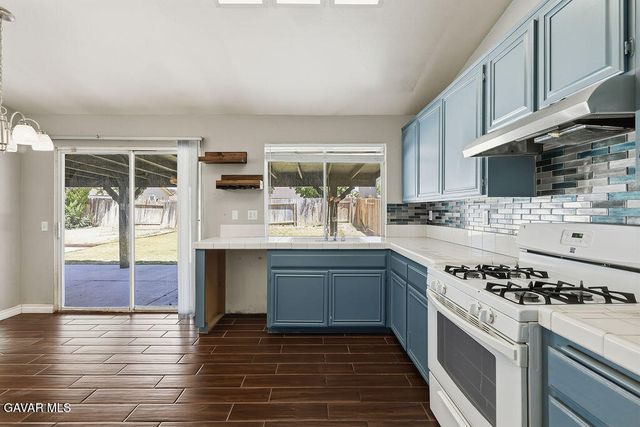 45520 Fairbanks Avenue, Lancaster, CA 93534