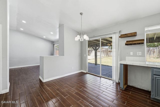 45520 Fairbanks Avenue, Lancaster, CA 93534