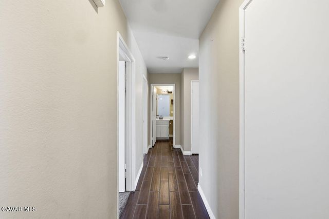 45520 Fairbanks Avenue, Lancaster, CA 93534