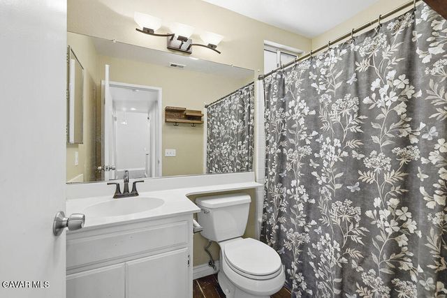 45520 Fairbanks Avenue, Lancaster, CA 93534