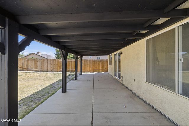 45520 Fairbanks Avenue, Lancaster, CA 93534