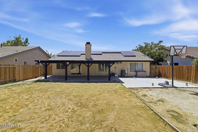 45520 Fairbanks Avenue, Lancaster, CA 93534
