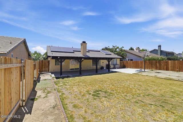 45520 Fairbanks Avenue, Lancaster, CA 93534