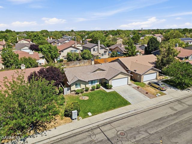 45520 Fairbanks Avenue, Lancaster, CA 93534