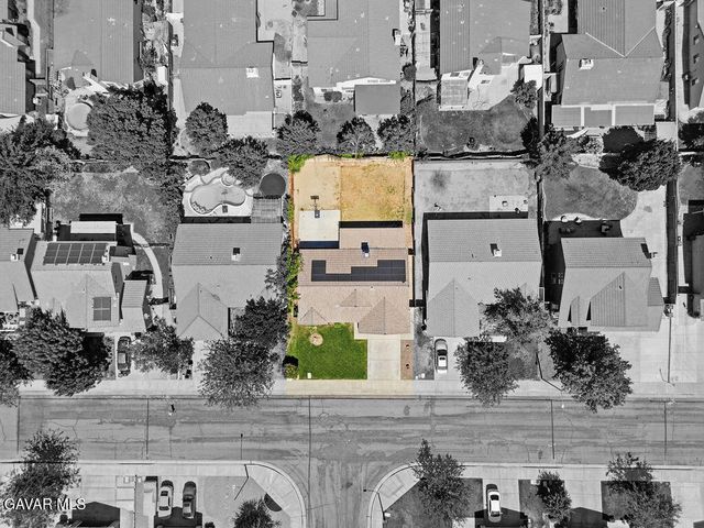 45520 Fairbanks Avenue, Lancaster, CA 93534