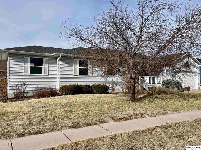 2509 N Buckingham Road, Fremont, NE 68025