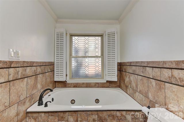 7332 Lakefront Drive 4, Charlotte, NC 28278