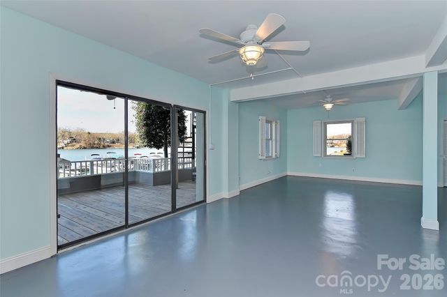 7332 Lakefront Drive 4, Charlotte, NC 28278