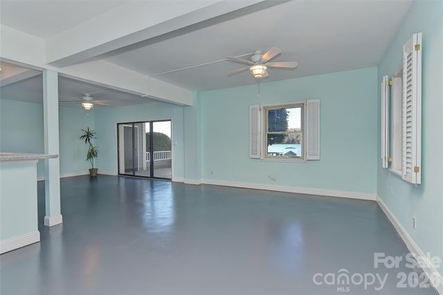 7332 Lakefront Drive 4, Charlotte, NC 28278