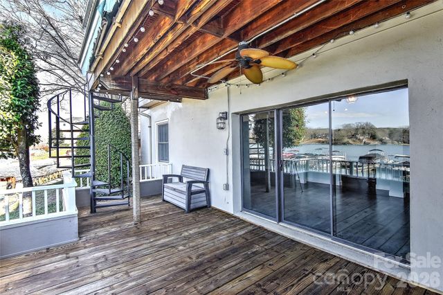 7332 Lakefront Drive 4, Charlotte, NC 28278