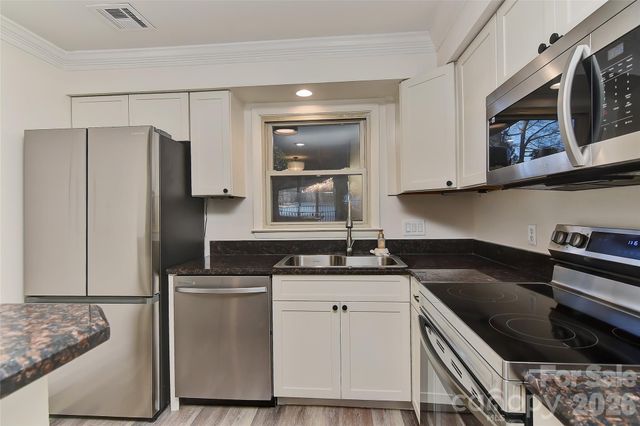 7332 Lakefront Drive 4, Charlotte, NC 28278