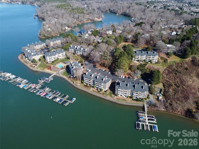 7332 Lakefront Drive 4, Charlotte, NC 28278