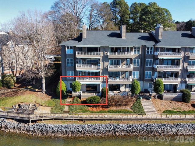 7332 Lakefront Drive 4, Charlotte, NC 28278