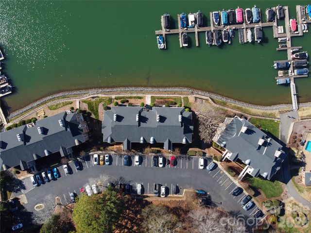 7332 Lakefront Drive 4, Charlotte, NC 28278