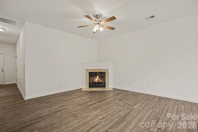 7763 Abigail Glen Drive, Charlotte, NC 28212