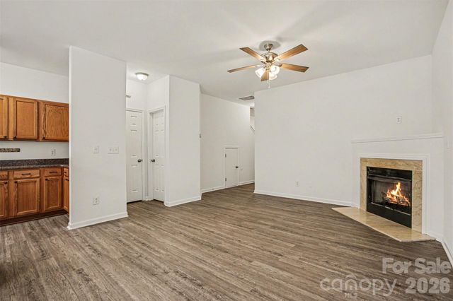 7763 Abigail Glen Drive, Charlotte, NC 28212