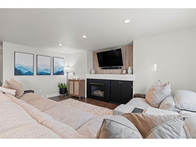 1976 E 148th Dr, Thornton, CO 80602