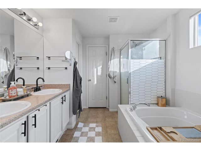 1976 E 148th Dr, Thornton, CO 80602