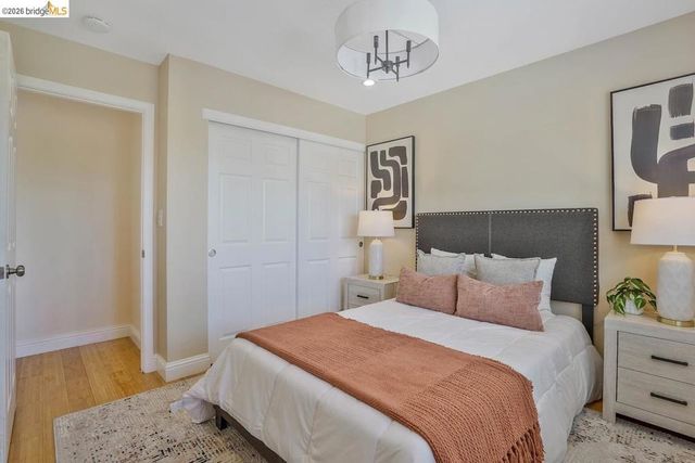 2198 La Orinda, Concord, CA 94518