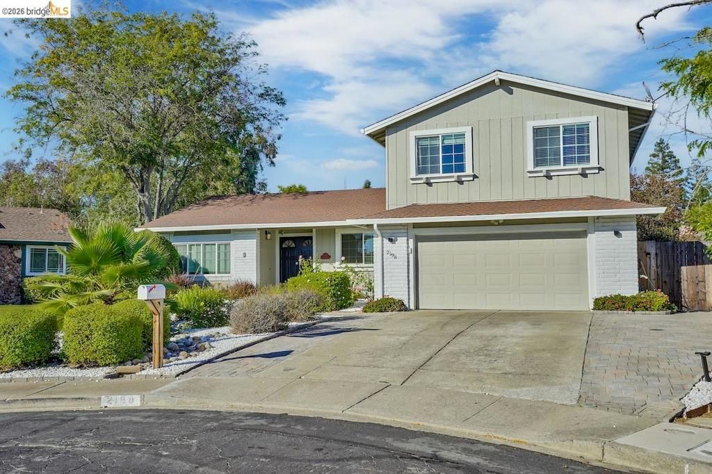 2198 La Orinda, Concord, CA 94518