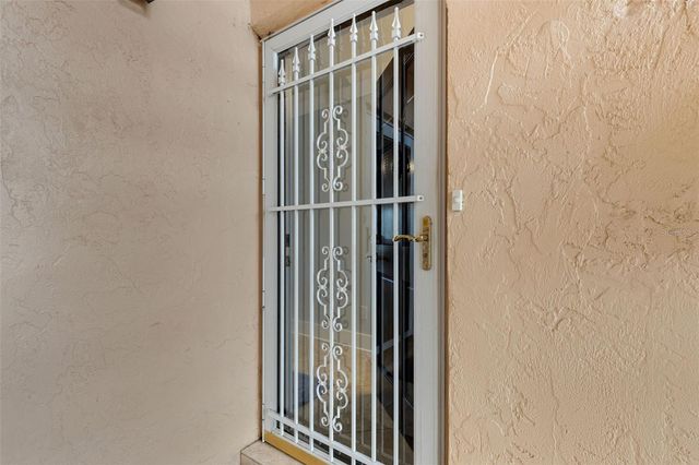 114 DOGWOOD CIRCLE 114, Seminole, FL 33777