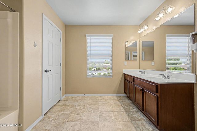 1143 S AVOCA --, Mesa, AZ 85208