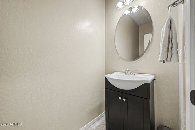 1143 S AVOCA --, Mesa, AZ 85208