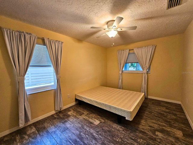 5002 SE 33RD TERRACE, Ocala, FL 34480